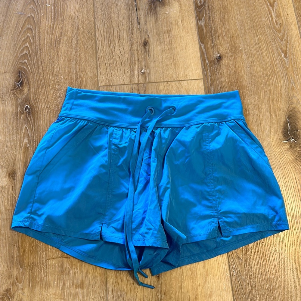 Athletic shorts